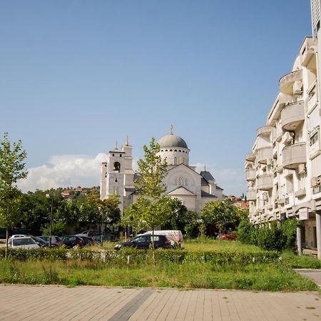 Maxim Compass Apartment พอดโกริกา ภายนอก รูปภาพ